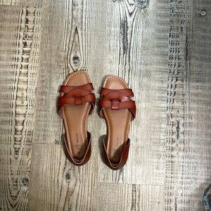 Time & tru sandals Memory Foam size 7.5